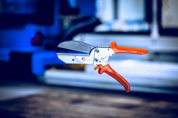 Löwe 3.305/HÜ Amboss-Schere mit Hebelübersetzuhng ohne Anschläge