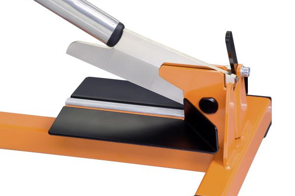 Löwe 50.130 Hebelschneider mit 45° und 90° Anschlägen